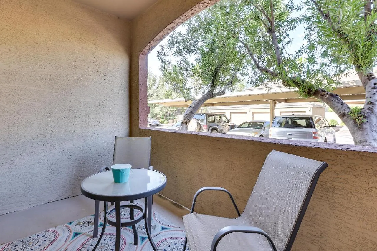 Apartment Central Phoenix Condo - Walk To Papago Park! United States